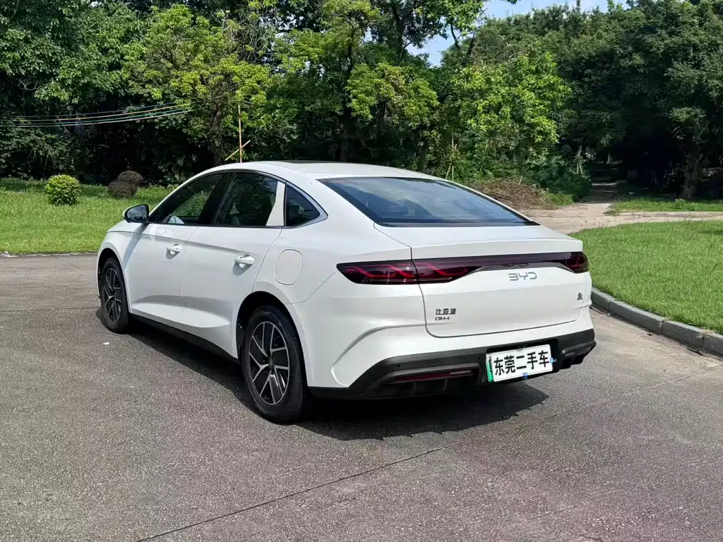 BYD Qin L 2025 — фото 11