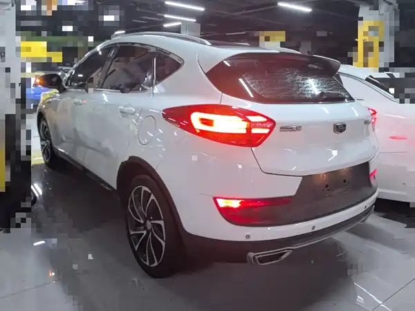 Geely Emgrand GS 2016