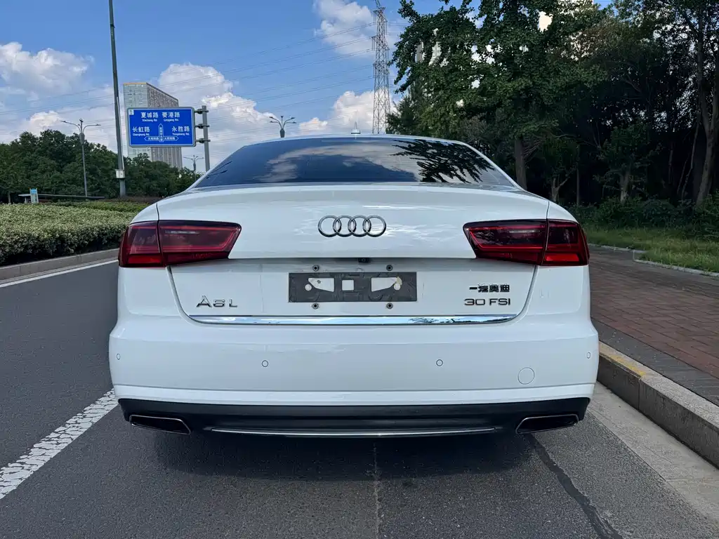 Audi A6L 2018 — фото 4