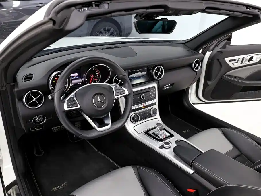 Mercedes-Benz SLC 2019 — фото 11