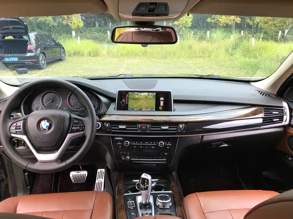 BMW X5 2014 — фото 16