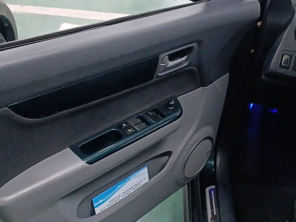 Suzuki Swift 2017 — фото 13