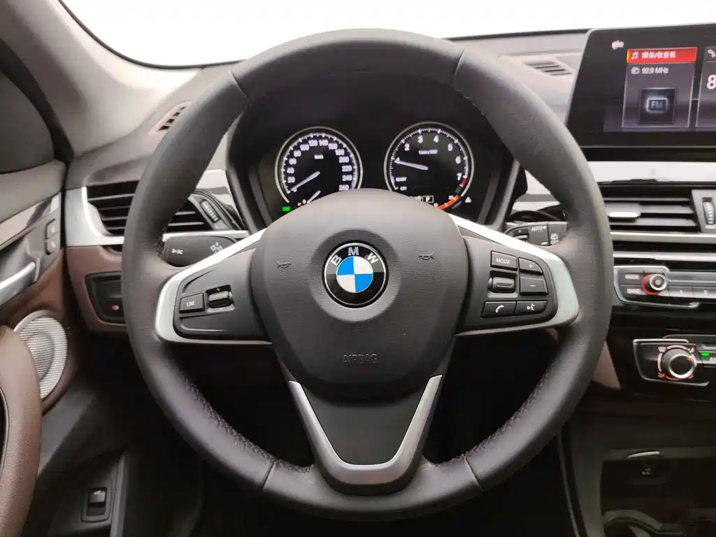 BMW X1 2021 — фото 13