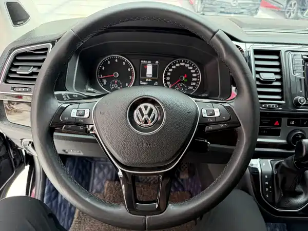 Volkswagen Metroway 2019