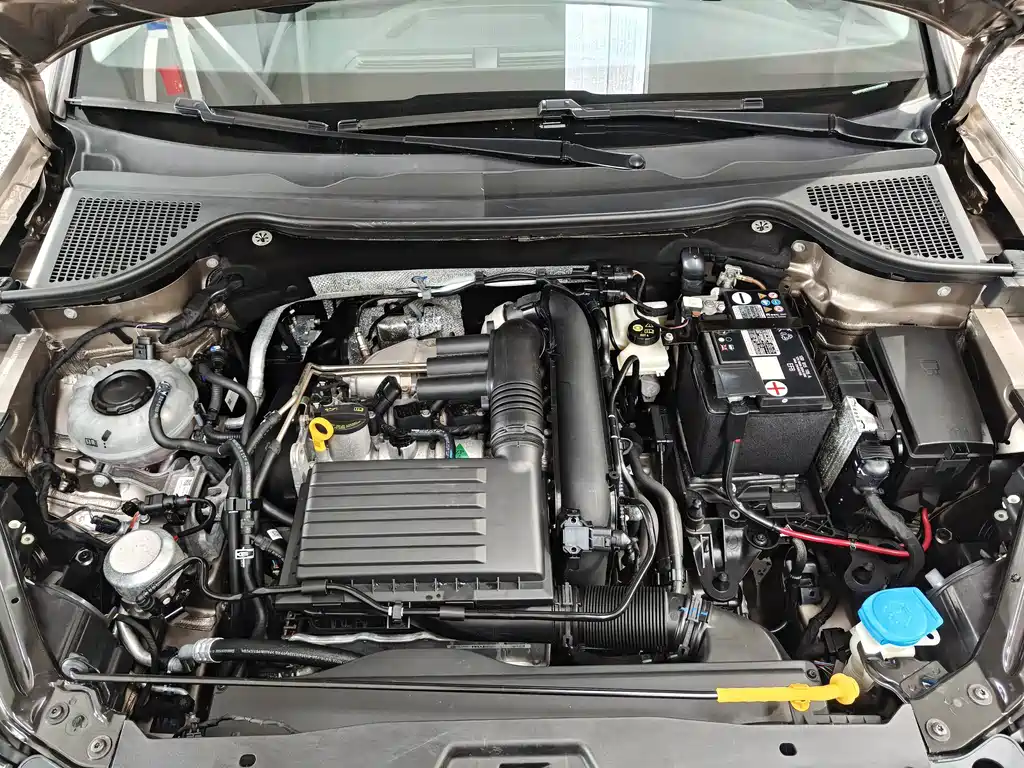 Skoda Karoq 2023 — фото 18