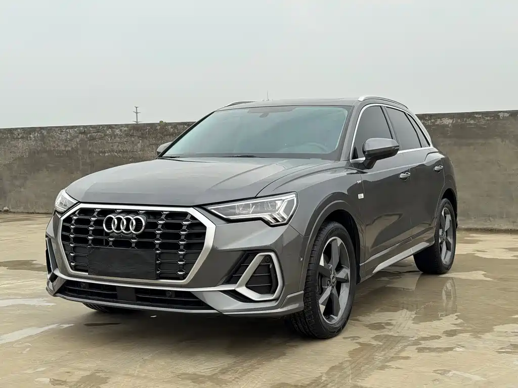 Audi Q3 2022