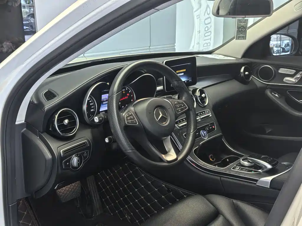 Mercedes-Benz C-Class 2016 — фото 12