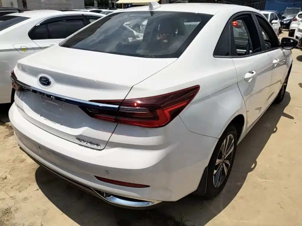 Ford Escort 2022