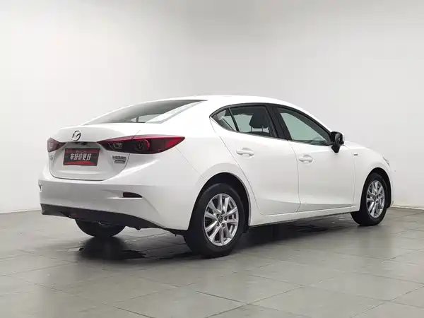 Mazda 3 Axela 2019