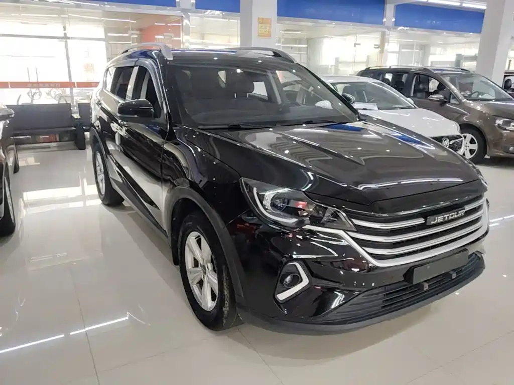 Jetour X70M 2022
