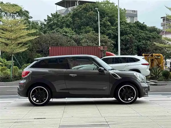 MINI MINI 2014