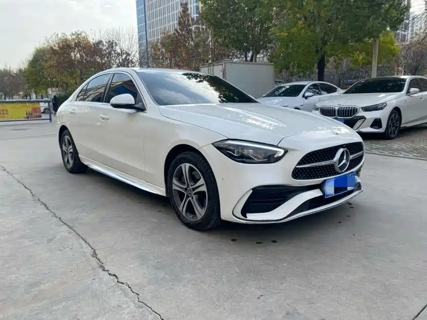 Mercedes-Benz C-Class 2022 — фото 3