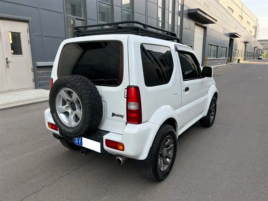 Suzuki Jimny 2014 — фото 4