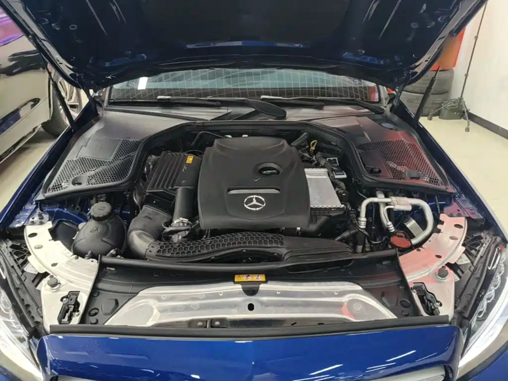 Mercedes-Benz C-Class 2018 — фото 20