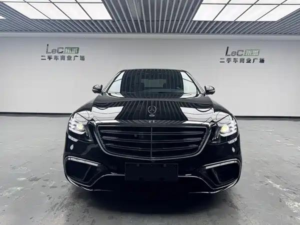 Mercedes-Benz S-Class 2020
