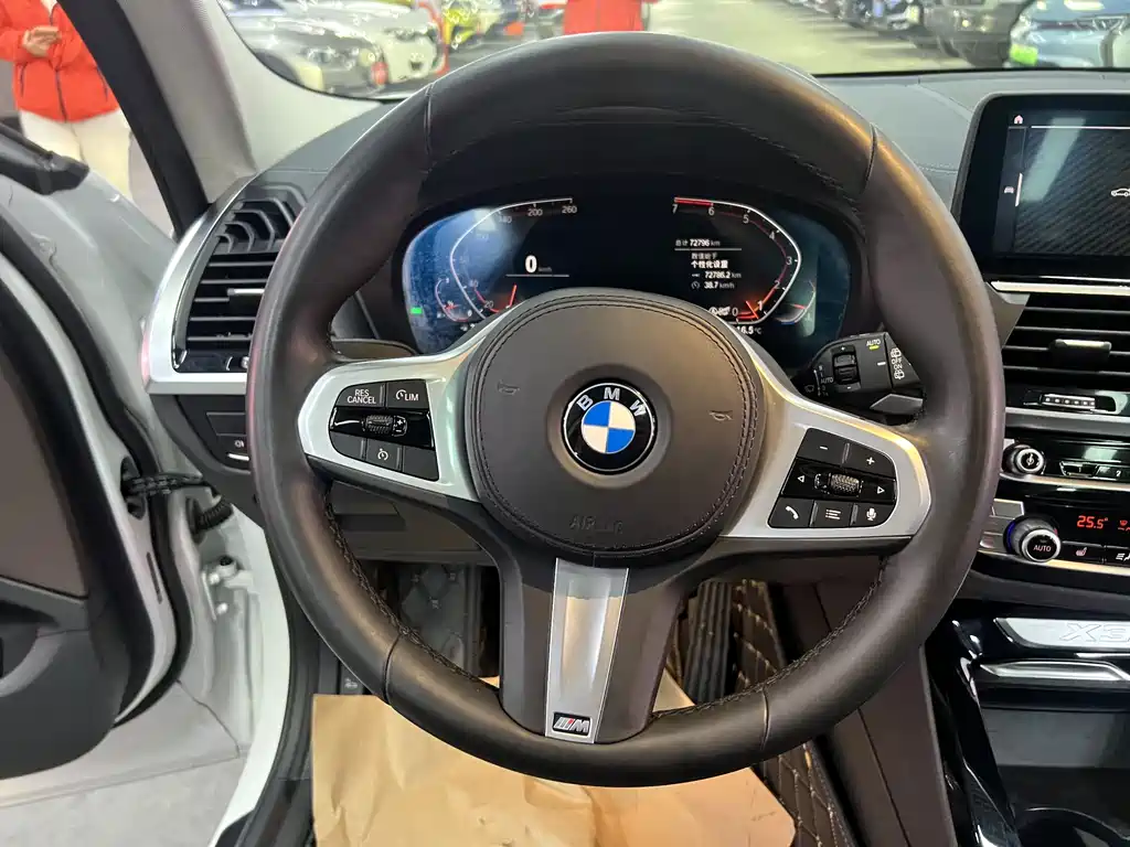 BMW X3 2020 — фото 14