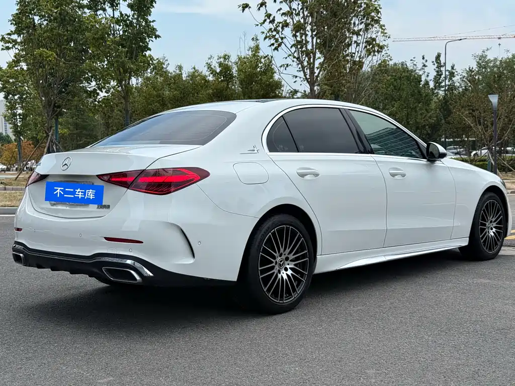 Mercedes-Benz C-Class 2022 — фото 23