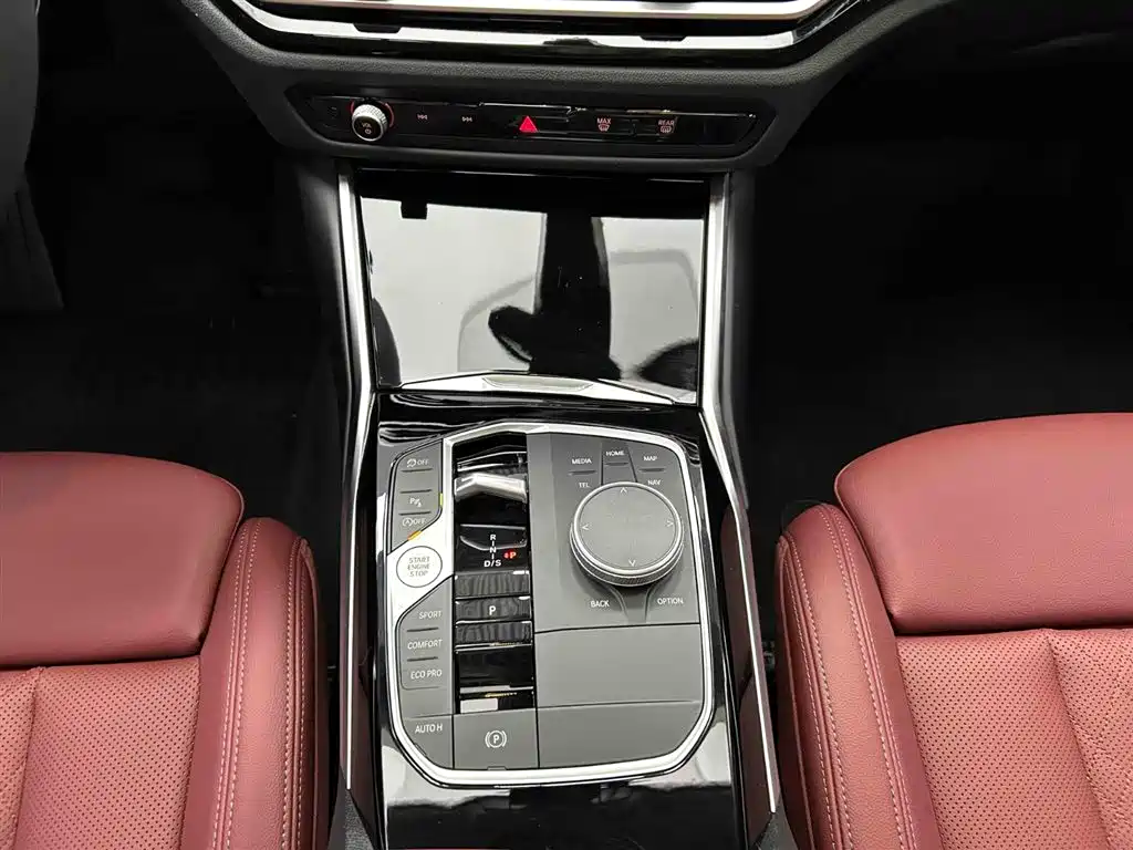 BMW 3 Series 2023