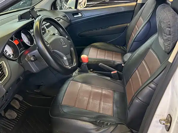 Peugeot 308 2014