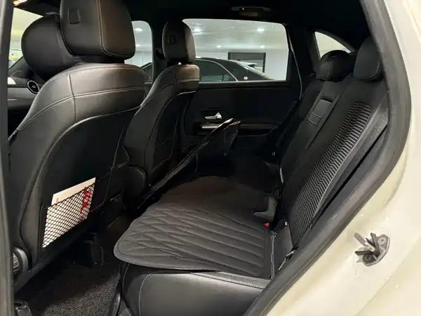 Mercedes-Benz B-Class 2020