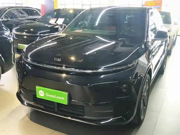 Li Auto L6 2024