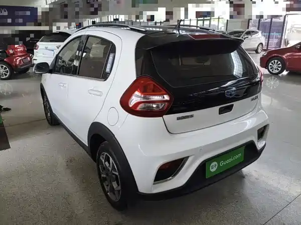 Geely Vision X1 2017