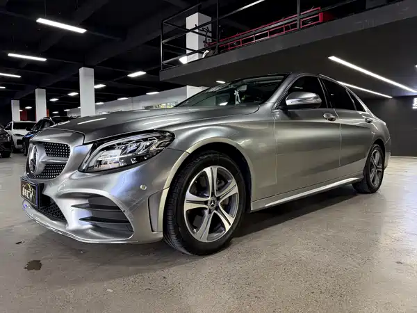 Mercedes-Benz C-Class 2020