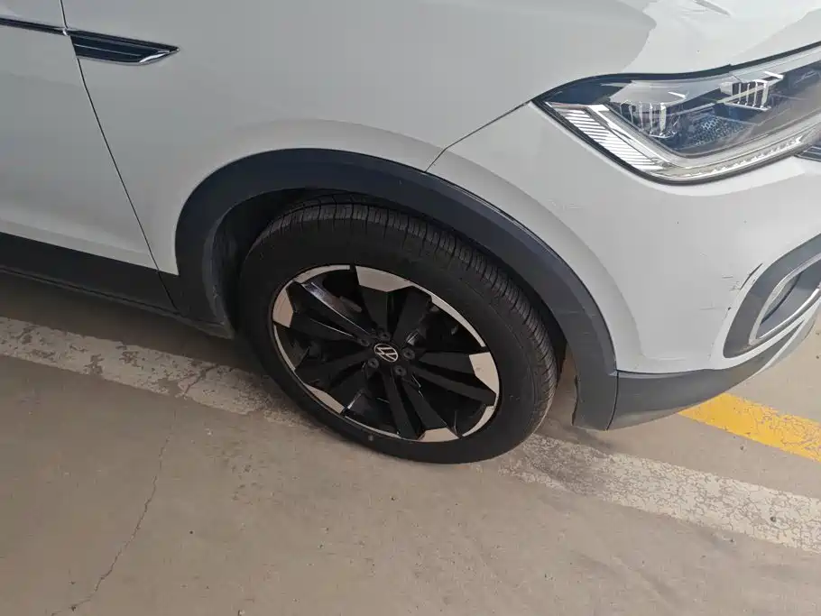 Volkswagen Tacqua 2022