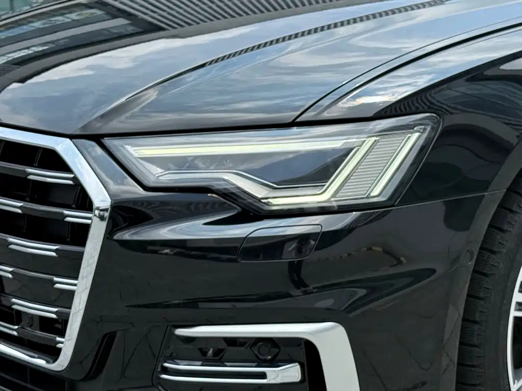 Audi A6L 2023 — фото 8