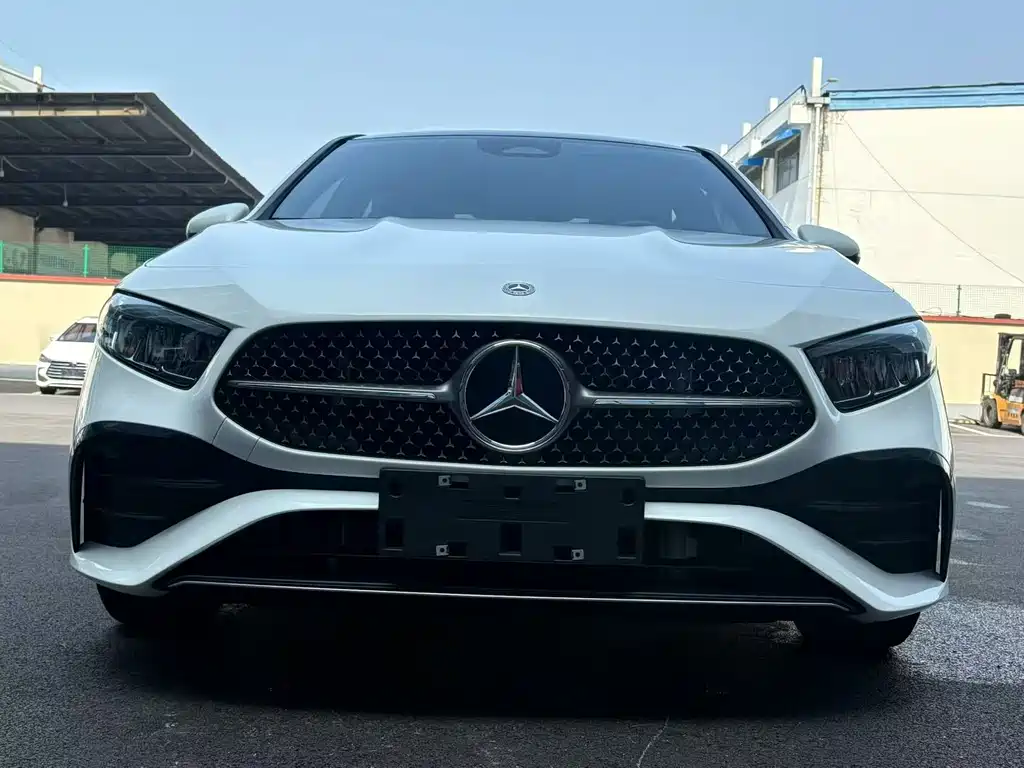 Mercedes-Benz A-Class 2023