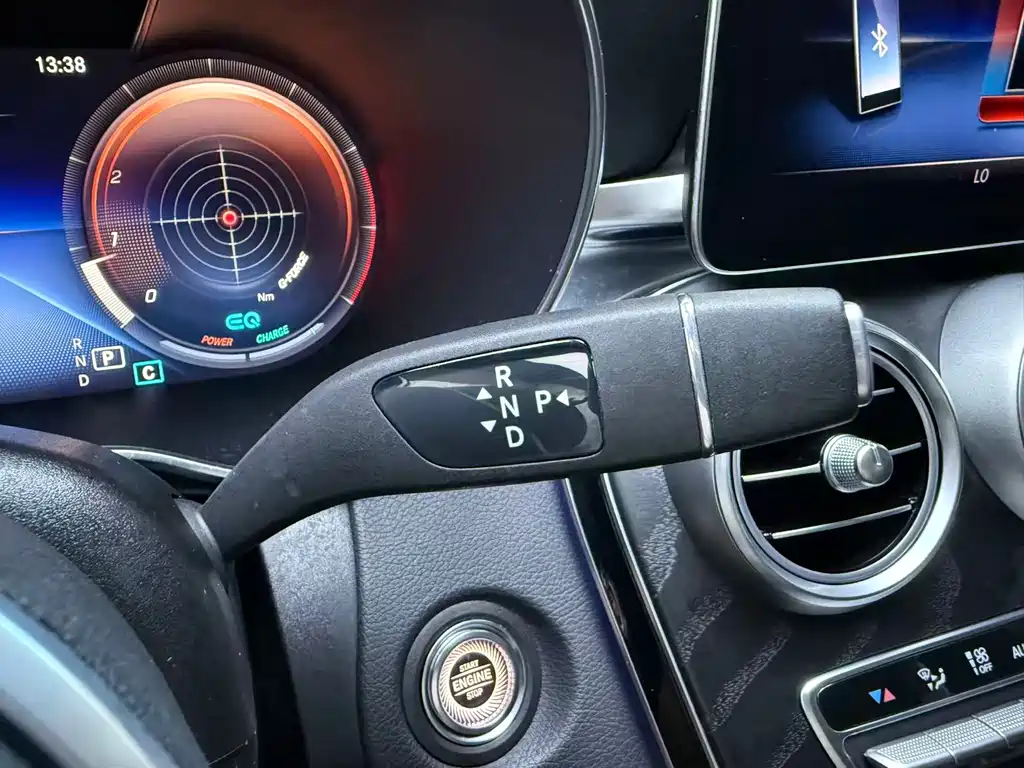Mercedes-Benz C-Class 2020