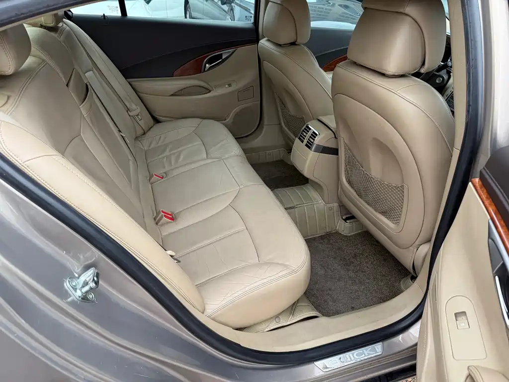 Buick LaCrosse 2012 — фото 16