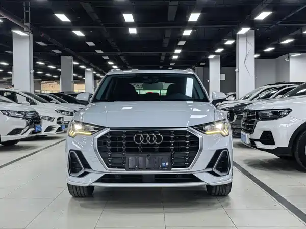 Audi Q3 2023