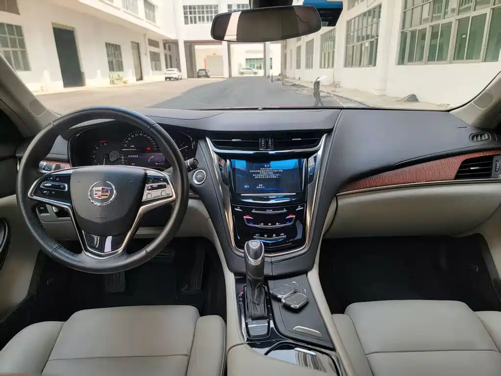 Cadillac CTS 2016 — фото 9