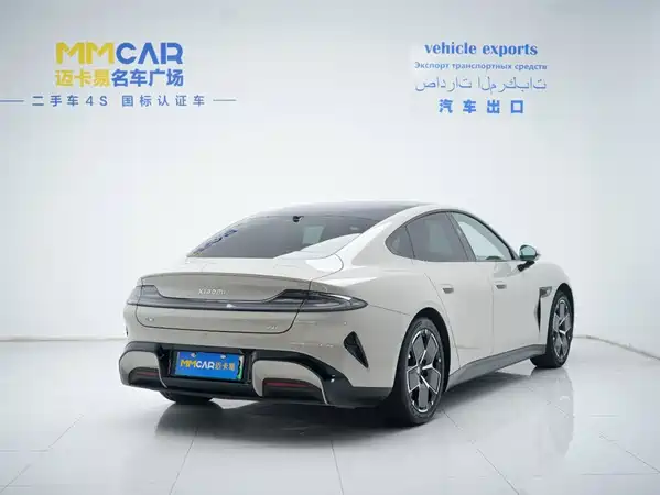 Xiaomi SU7 2025