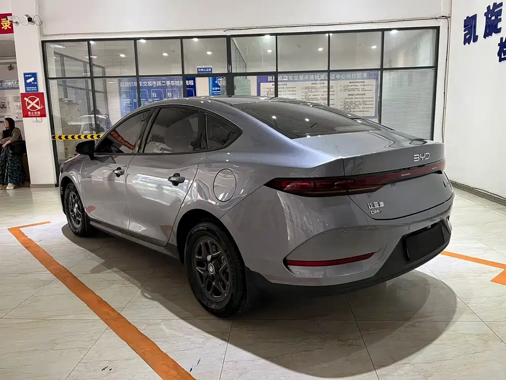 BYD Qin PLUS 2025 — фото 6