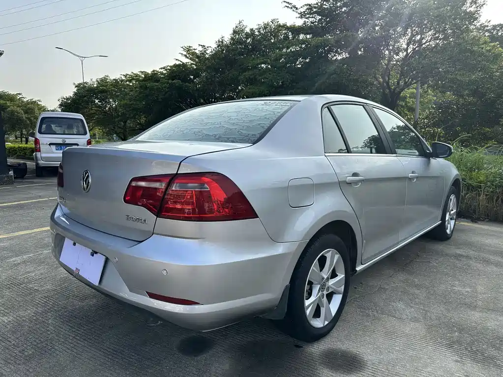 Volkswagen Bora 2013