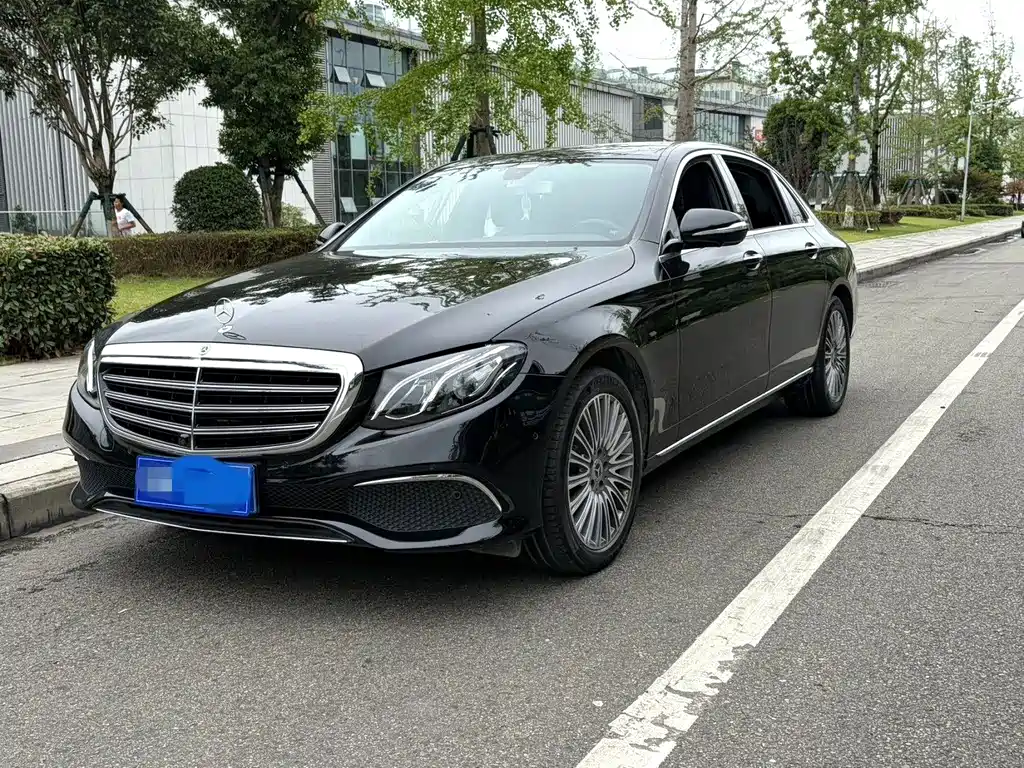 Mercedes-Benz E-Class 2019