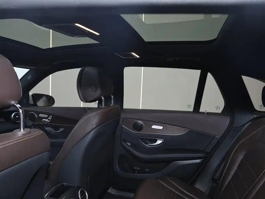 Mercedes-Benz GLC 2021 — фото 16