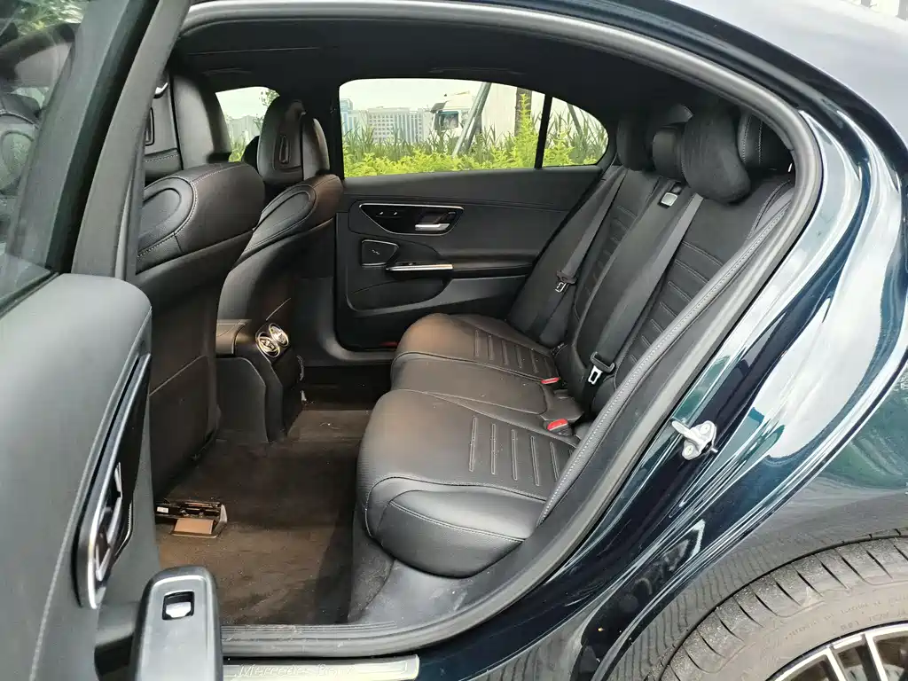 Mercedes-Benz C-Class 2022 — фото 15