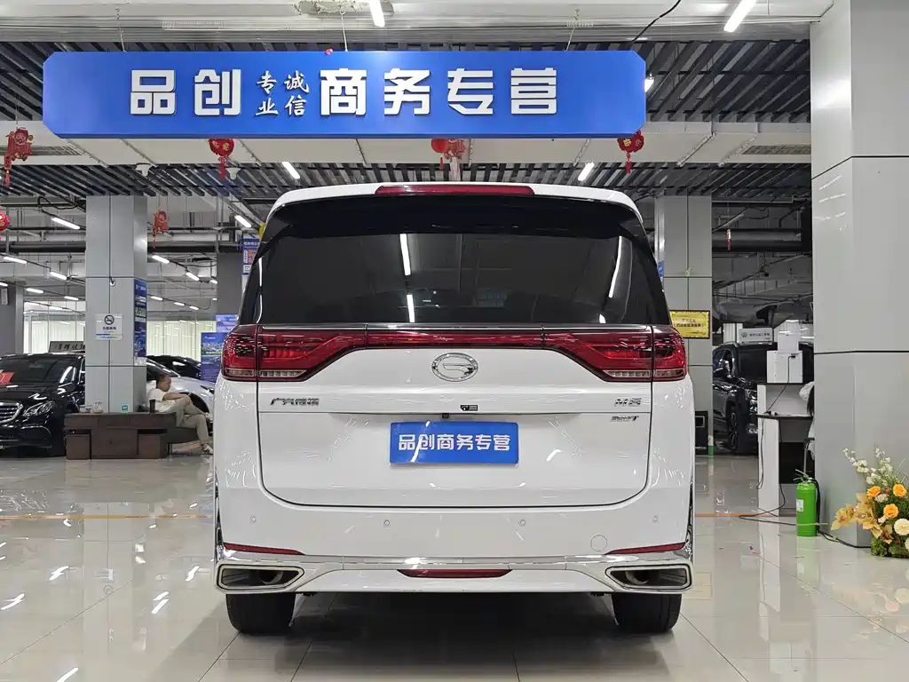GAC Motor Trumpchi M8 2023 — фото 8