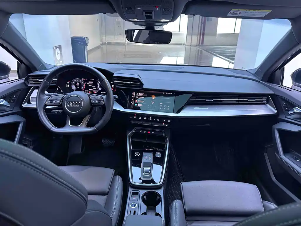 Audi A3 2022 — фото 18