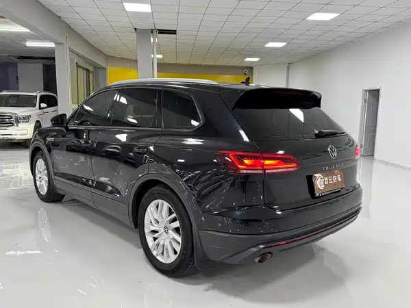 Volkswagen Touareg 2021