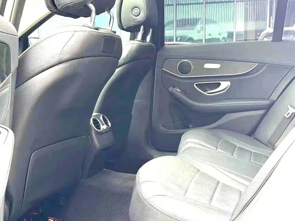 Mercedes-Benz C-Class 2017