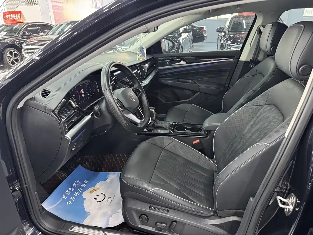 Volkswagen Passat 2022