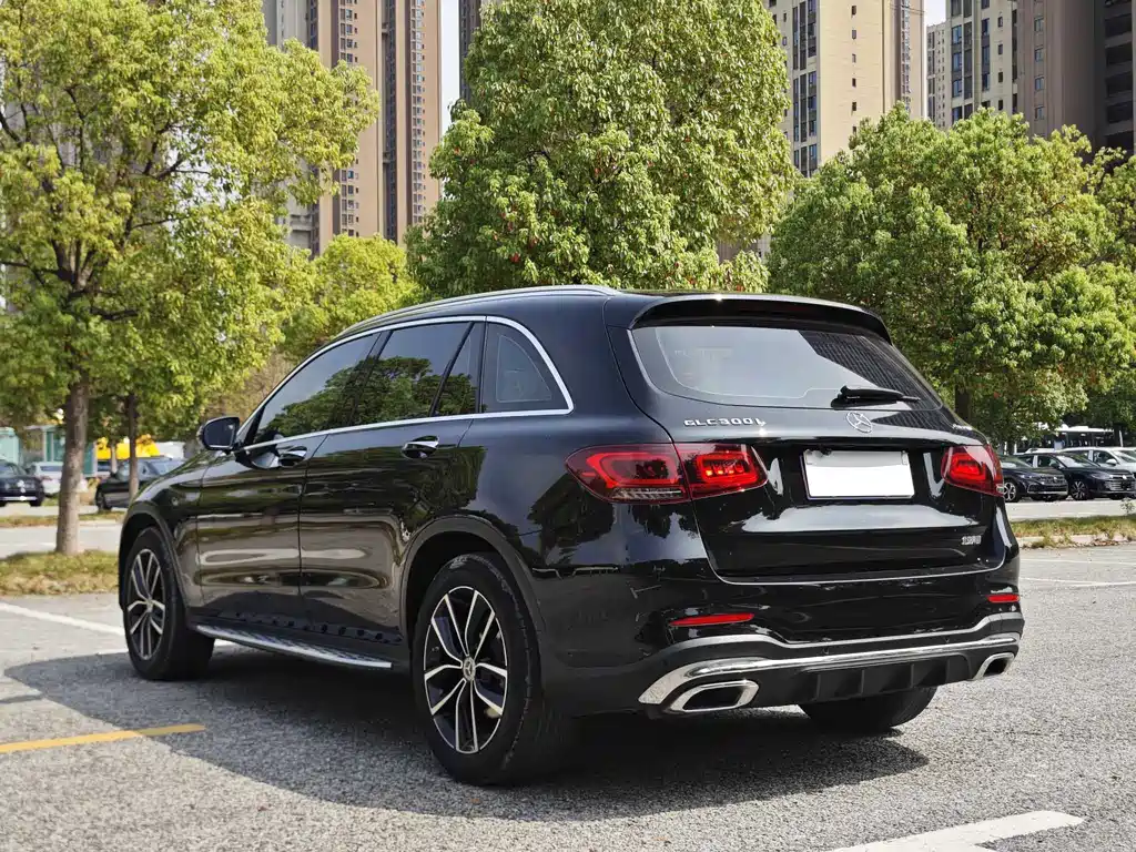 Mercedes-Benz GLC 2021 — фото 15