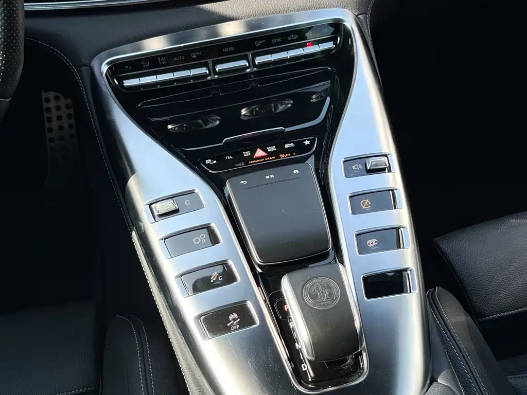 Mercedes-Benz AMG GT 2021 — фото 10