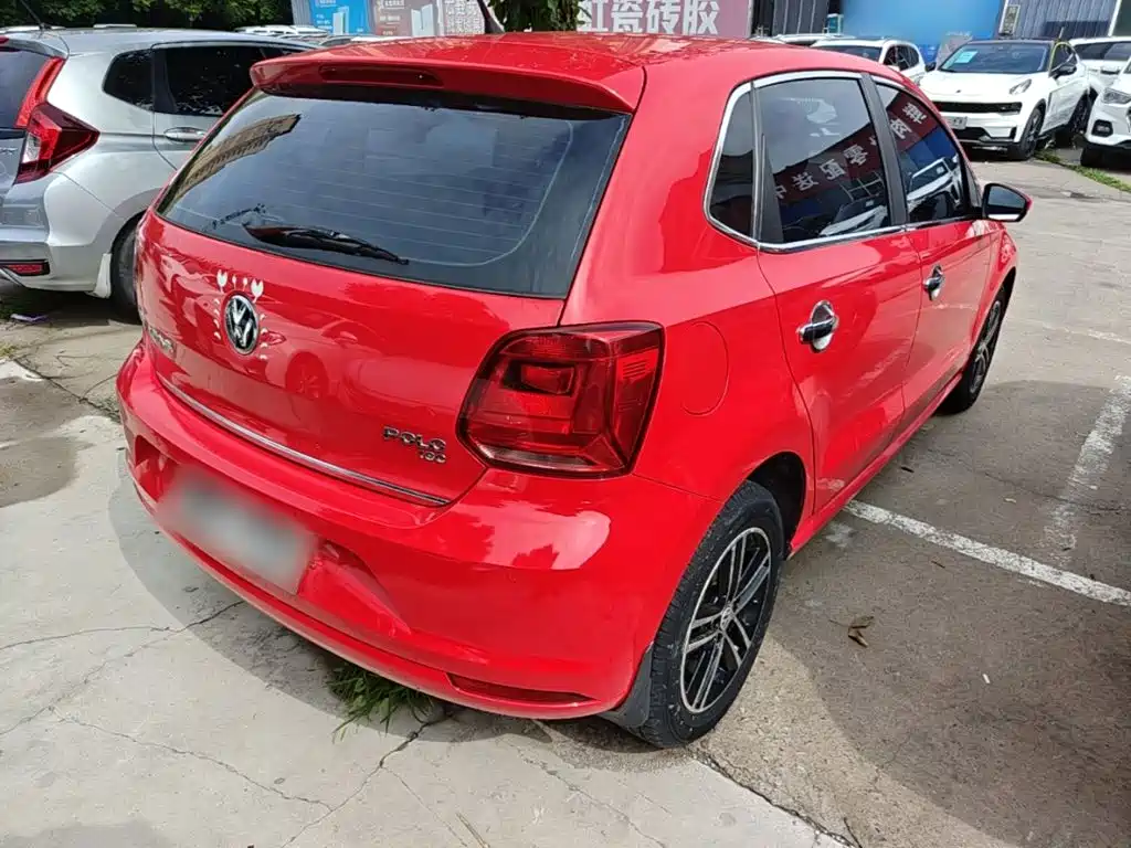 Volkswagen Polo 2016