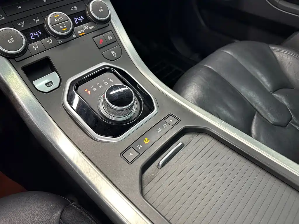 Land Rover Range Rover Evoque 2015 — фото 16