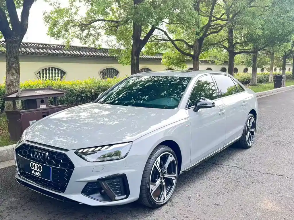 Audi A4L 2025